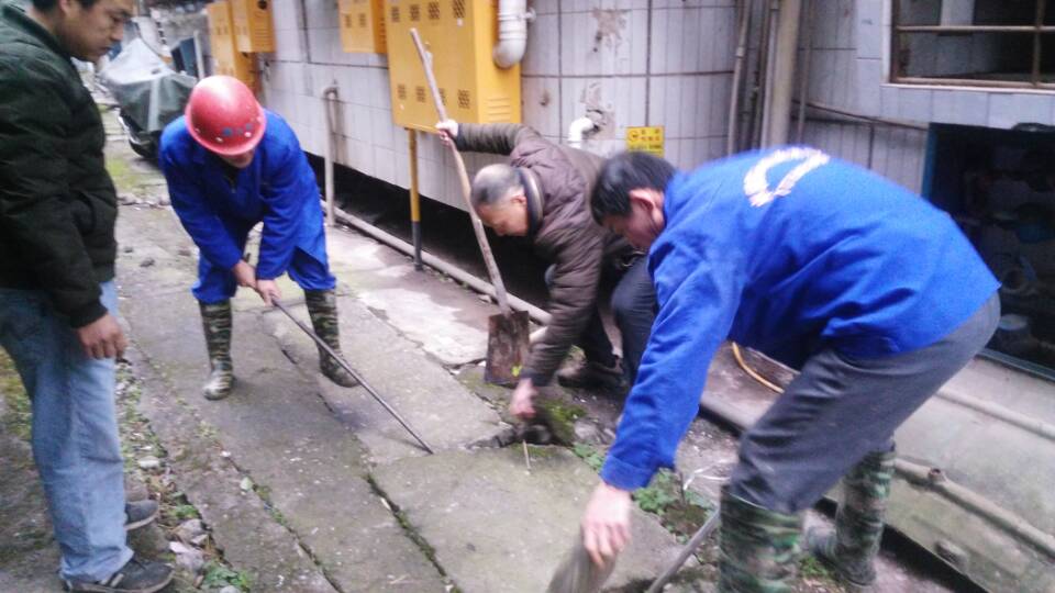 莞城街道清掏化粪池、管道疏通一站式服务<高效><技术><可靠>