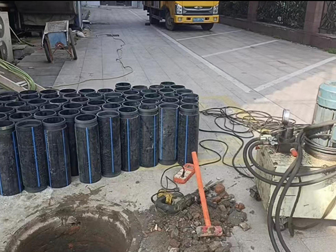 莞城街道PE置换管厂家 DN315置换管 非开挖管短管置换
